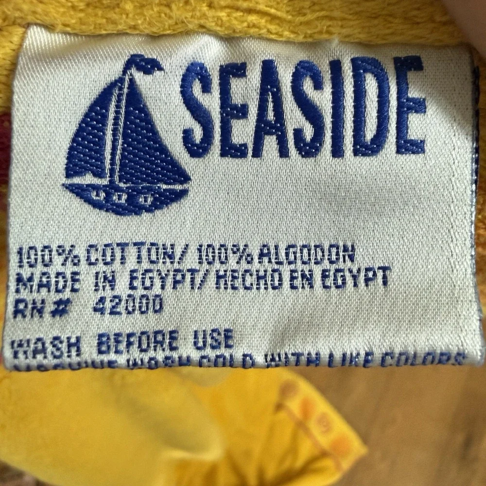 Seaside vintage yellow